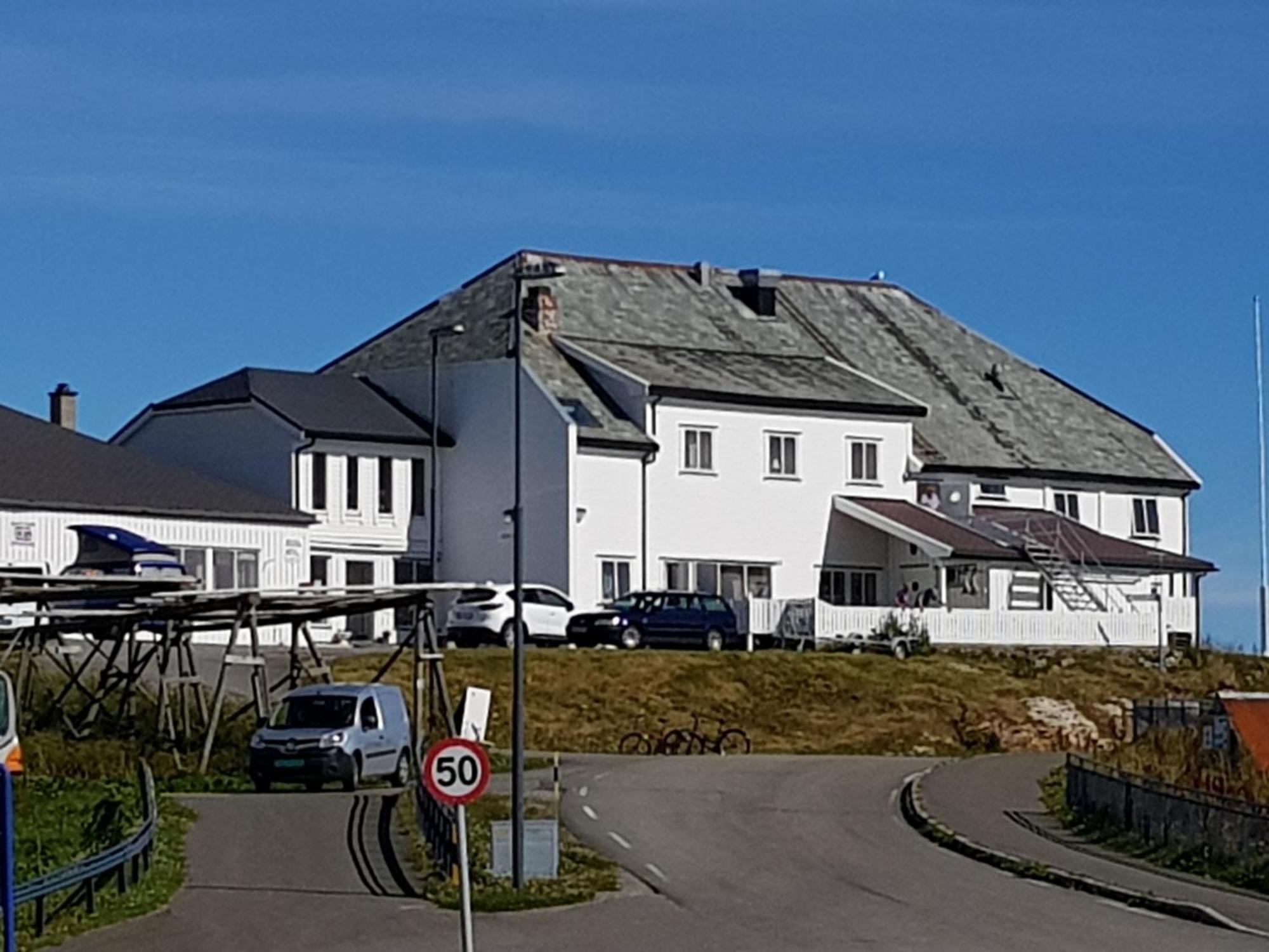 Fiskarheimen Havly, Rost Hotel Luaran gambar